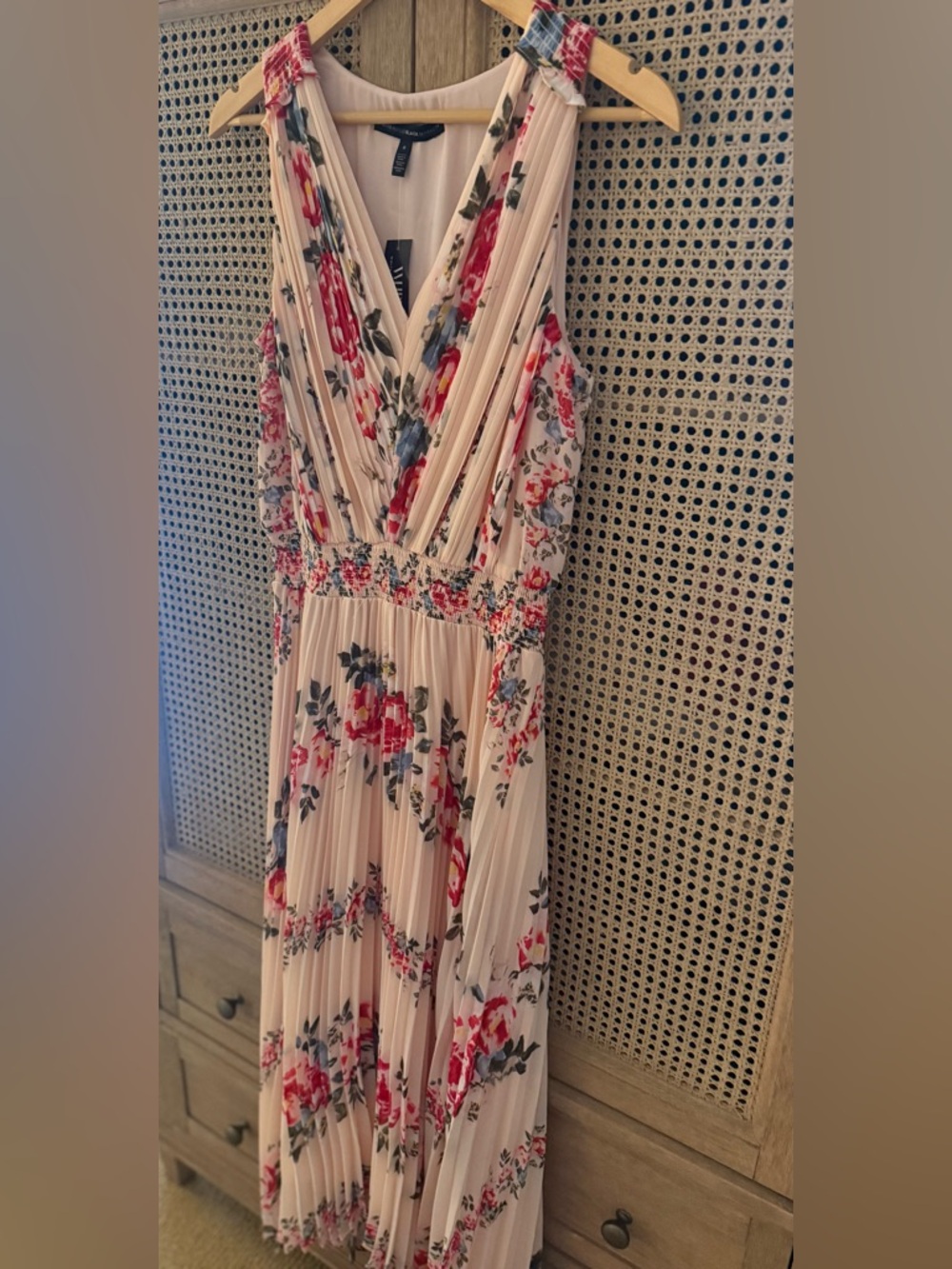 Floral Pleated V-Neck Maxi Dress - Blush